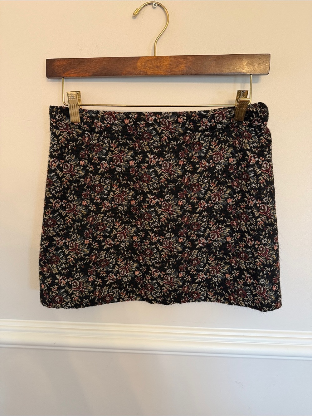Zara Black Floral Tweed Mini Skirt with Rose Accents